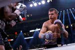 “Nadie puede vencer a este Canelo”: Jermell Charlo es aplastado por Álvarez