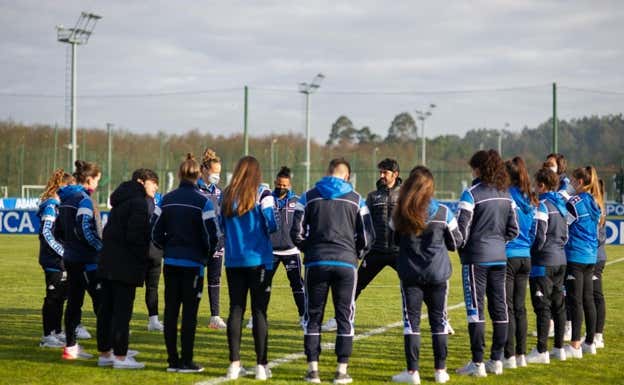 El Dépor femenino en la temporada 2021/22.  DEPORTIVO