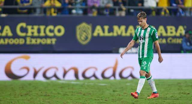 Mateu Lahoz da su versión sobre la polémica con Sergio Canales: «Nada de lo que se dijo era verdad»