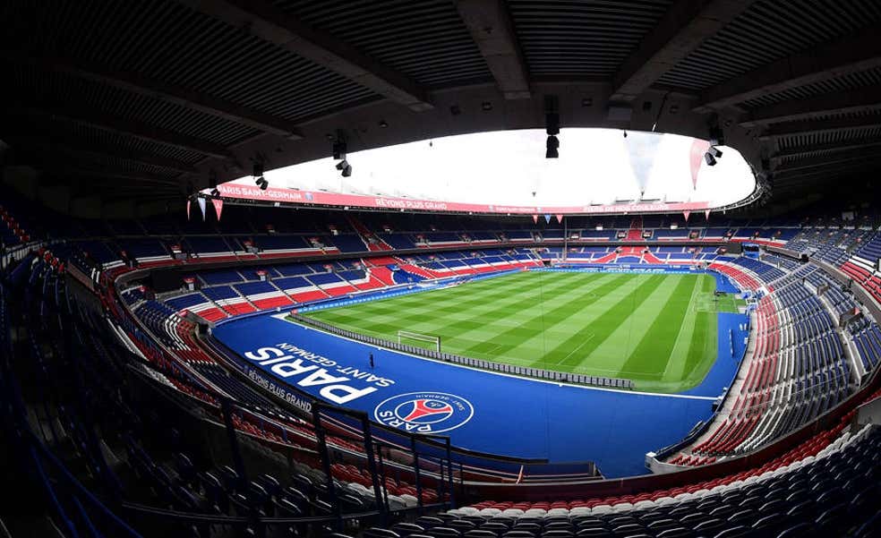 Altercado en el PSG por una pancarta de apoyo a Jenni Hermoso