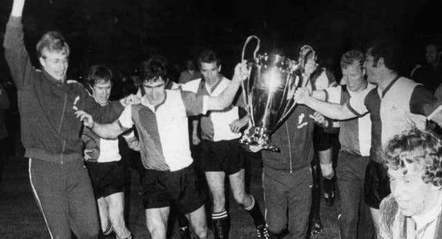 El ‘020’, el equipo del pueblo, fue el primer club holandés en ganar la Copa de Europa y lanzar al mundo el fútbol total