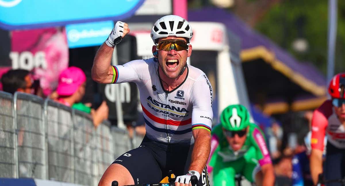 Mark Cavendish se impone en la última etapa del Giro de Italia 2023, con meta en Roma. /RCS / LA PRESSE