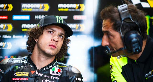 Golpe en el Mundial de MotoGP: Bezzecchi se fractura la clavícula derecha
