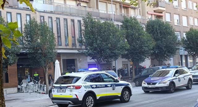 Varios heridos y un detenido en el altercado entre ultras del Alavés y del Betis