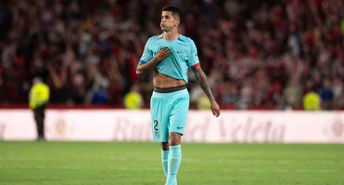 Joao Cancelo tras el partido ante el Granada./AFP