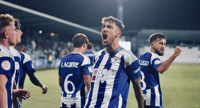 La vida en 2ª RFEF tras compartir vestuario con la MSN: «Tuvimos que salir del rondo porque no podíamos robarles la pelota»