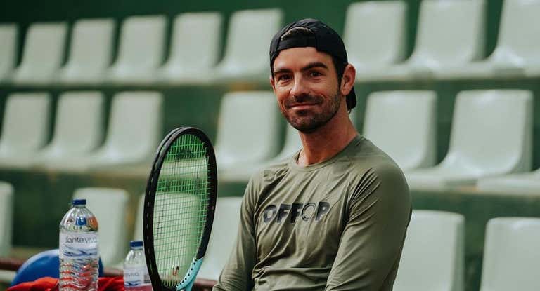 El tenista portugués Gastao Elias durante un entrenamiento.