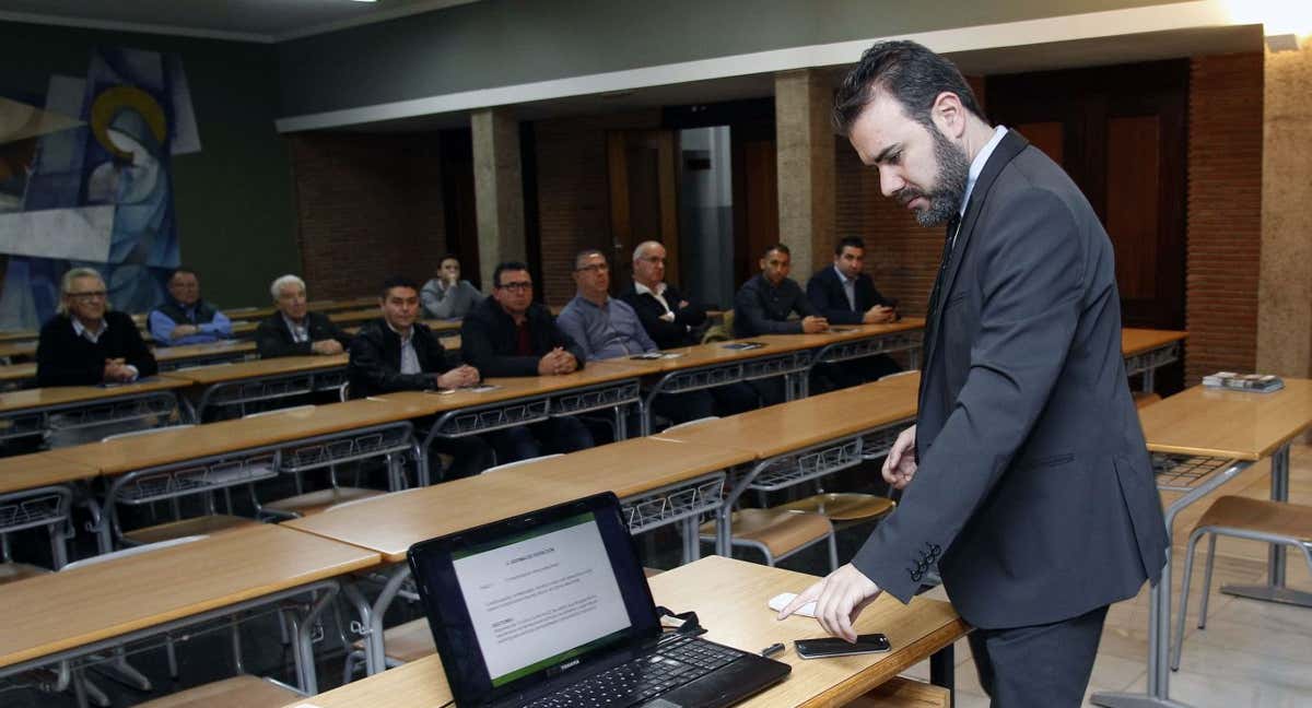 El presidente de CENAFE, Miguel Galán, durante un evento en Valencia./ABC