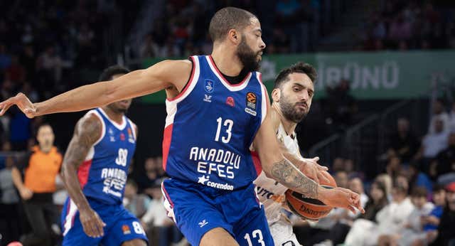 Darius Thompson y Facundo Campazzo retoman en la pista el duelo por ser el base del Real Madrid