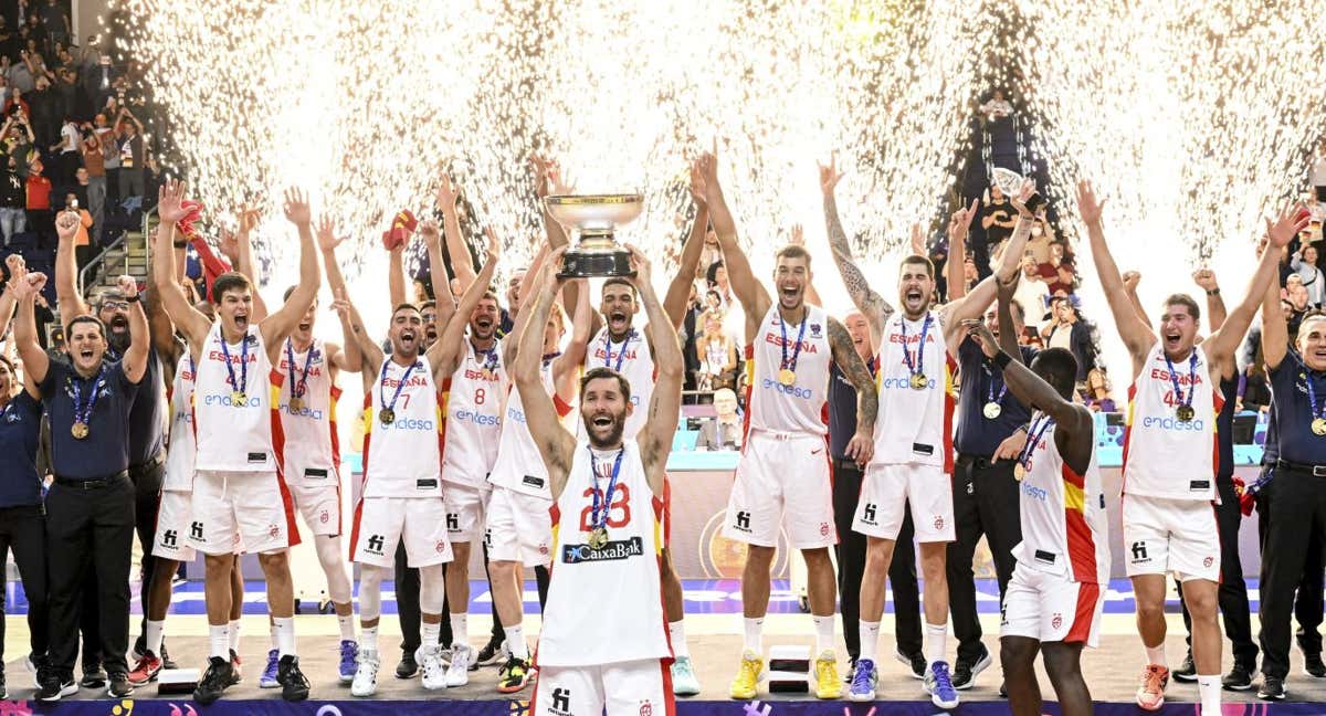 España celebra el Eurobasket ganado en 2022./EFE