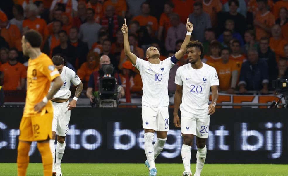 A Mbappé le critican por ser «el rey de la noche en París»... y responde con una fiesta en Países Bajos