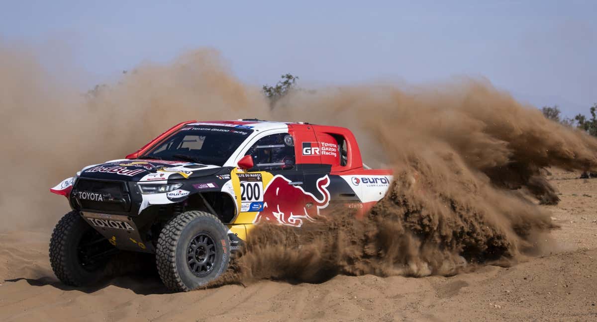 Nasser Al Attiyah y Mathieu Baumel, al volante del Toyota Hilux T1+ durante el Rally de Marruecos 2023. /A.S.O./DPPI