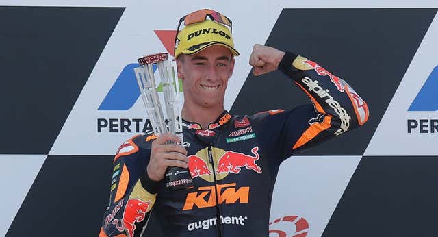 Dos récords históricos, el salto a MotoGP y todos los focos: la recta final de Pedro Acosta en Moto2
