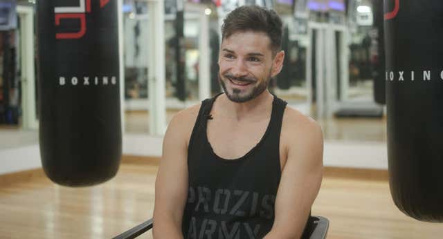 Tinín Rodríguez define al Fernando Torres boxeador: “Está a la altura de un profesional”