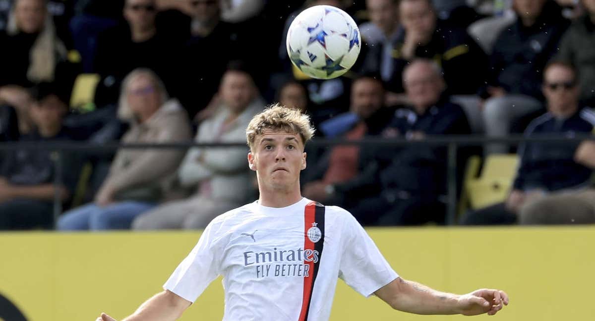 Álex Jiménez, en un partido de la UEFA Youth League ante el Borussia Dortmund. /GETTY