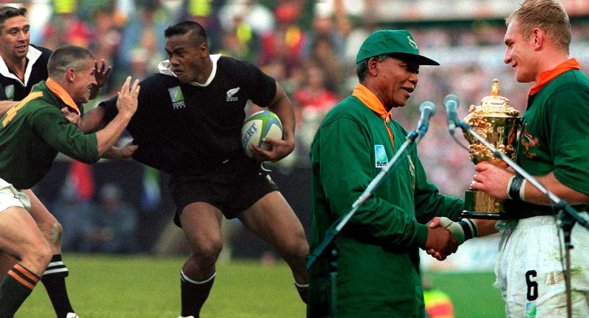 Springboks y All Blacks luchan por la posesión en un maul