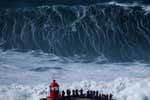 Nazaré se prepara para otra campaña de olas monstruosas