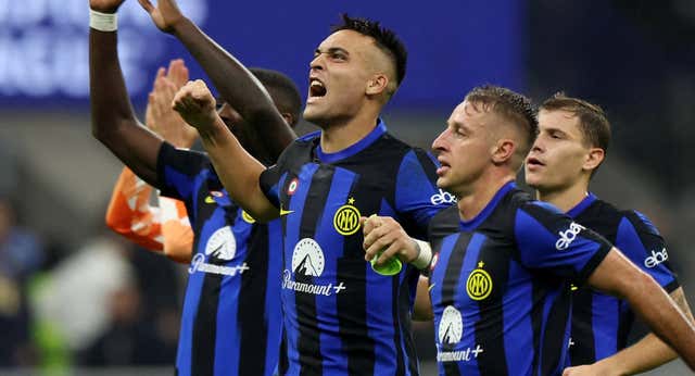 El Inter gana y se acerca a los octavos de final junto a la Real