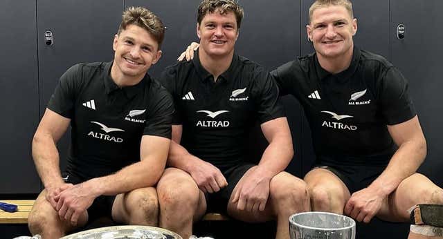 «Voy a criar a algunos All Blacks»; los hermanos Barrett harán de nuevo historia en la final del Mundial