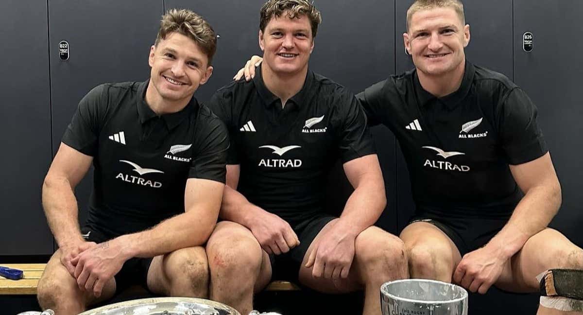 Jordie, Beauden y Scott.