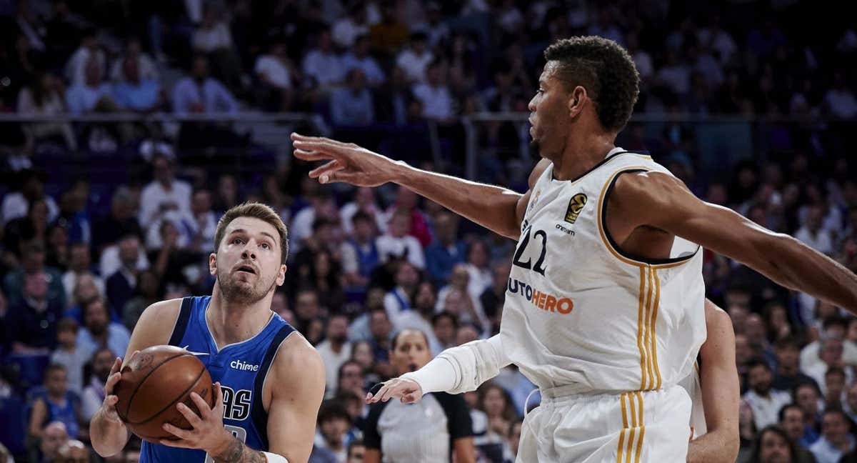 Luka Doncic (Dallas Mavericks) ante Edy Tavares (Real Madrid), dos de los mejores jugadores de cada liga y no son de EE. UU.