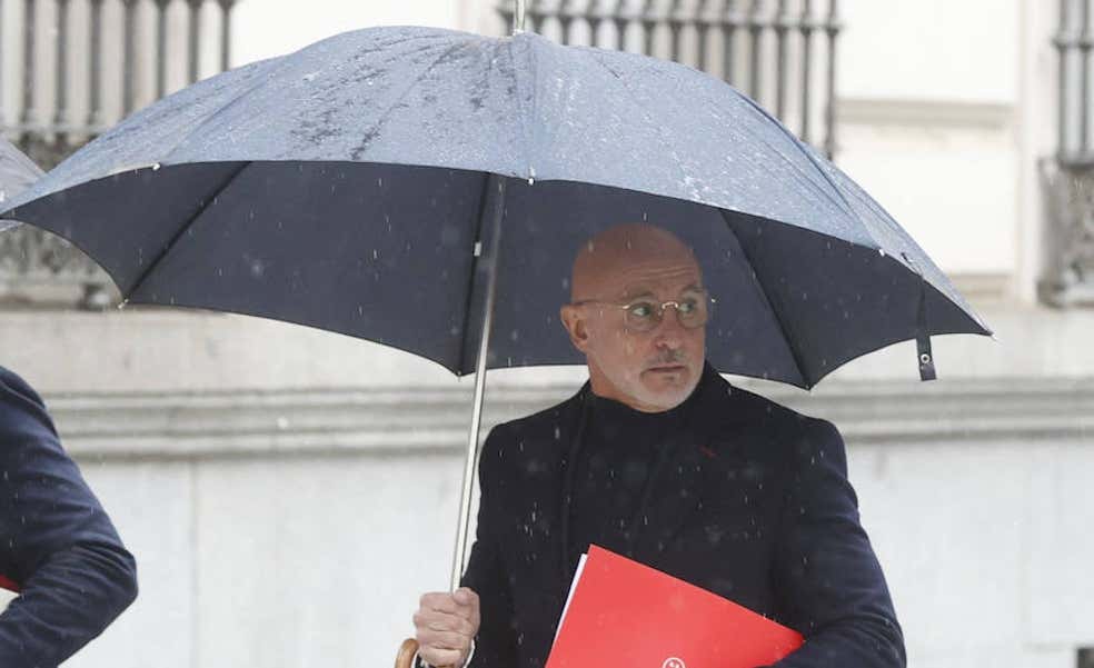 Luis de la Fuente se muestra sorprendido por su citación y asegura no saber nada ante el juez de la Audiencia Nacional
