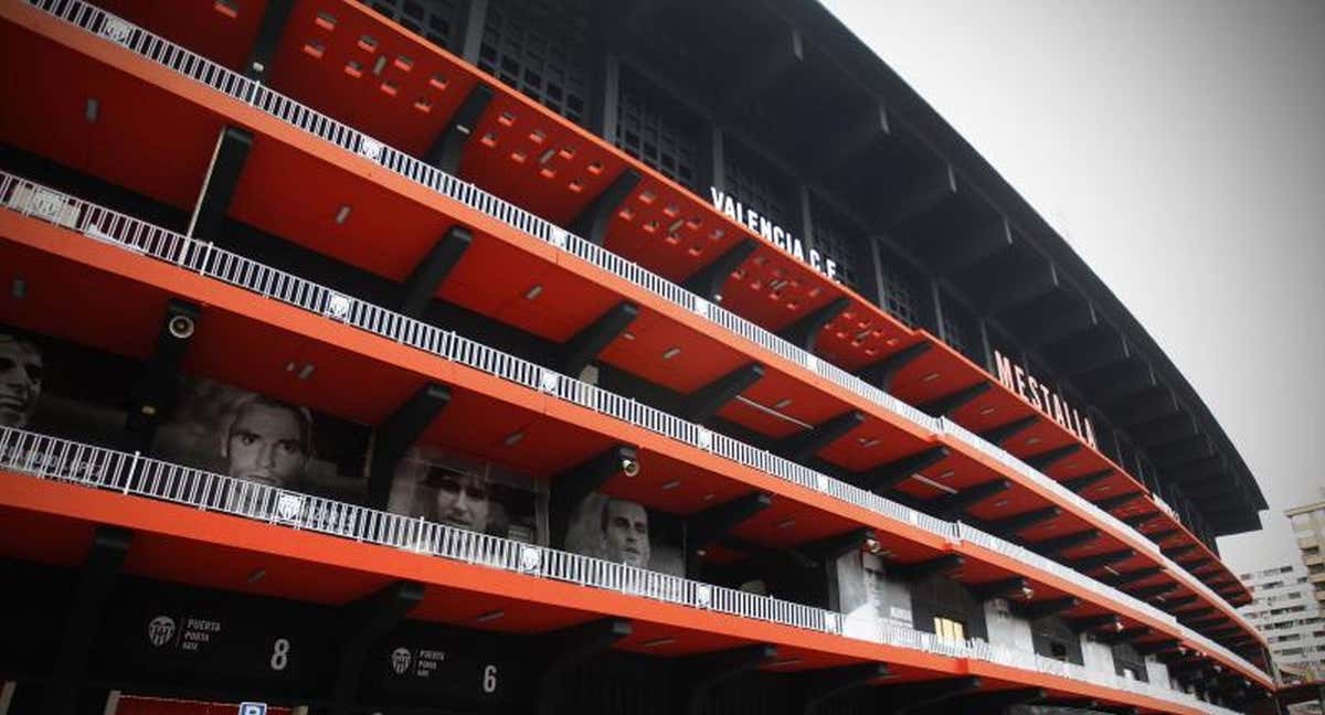 La fachada de Mestalla.