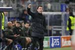 Xavi dice unas cosas y el equipo, en muchas ocasiones, hace otras