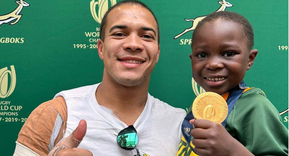 Cheslin Kolbe y Desmond Koolen.