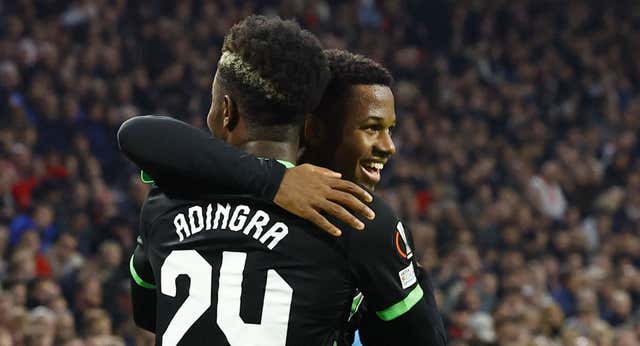 Un estelar Ansu Fati lidera la victoria del Brighton ante el Ajax