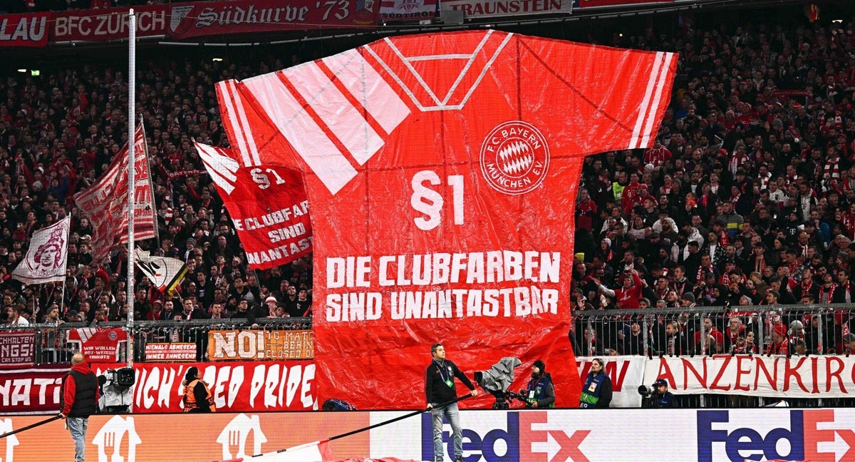 La protesta de los aficionados del Bayern.