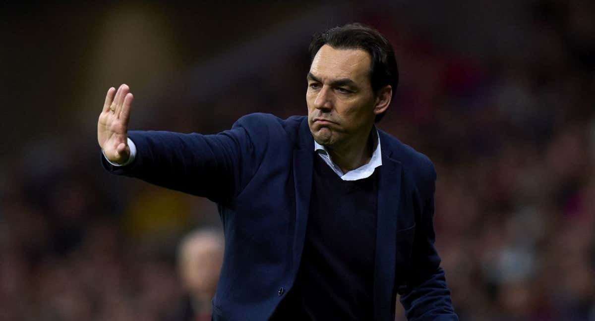 Miguel Ángel Tena, entrenador interino del Villarreal en el Metropolitano. /GETTY
