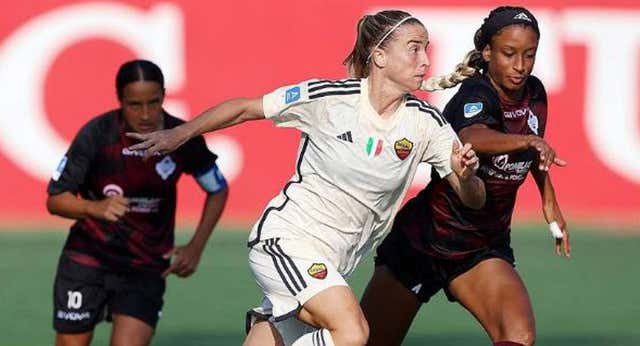 Bárbara Latorre: “Lo que yo recuerdo de cuando estaba en la Selección es que había que cambiar, pero ya se está haciendo”