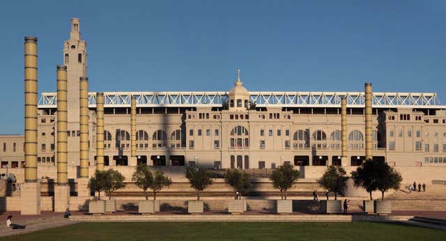 El Barça amuebla su nueva casa en Montjuïc con una Fan Zone