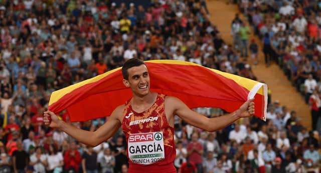 La segunda investidura de Mariano, el atleta con más carisma de España: «La psicología es mi punto fuerte»