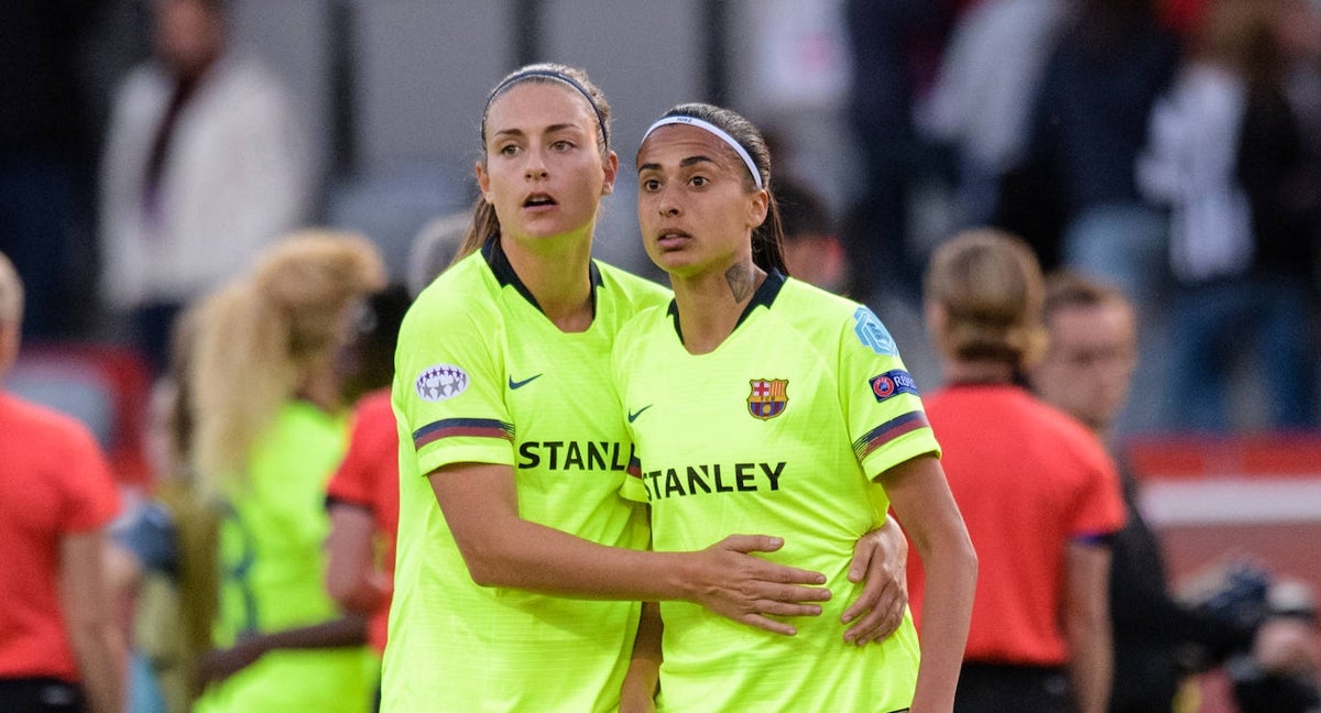Alexia Putellas y Andressa Alves durante un partido con el Barça.