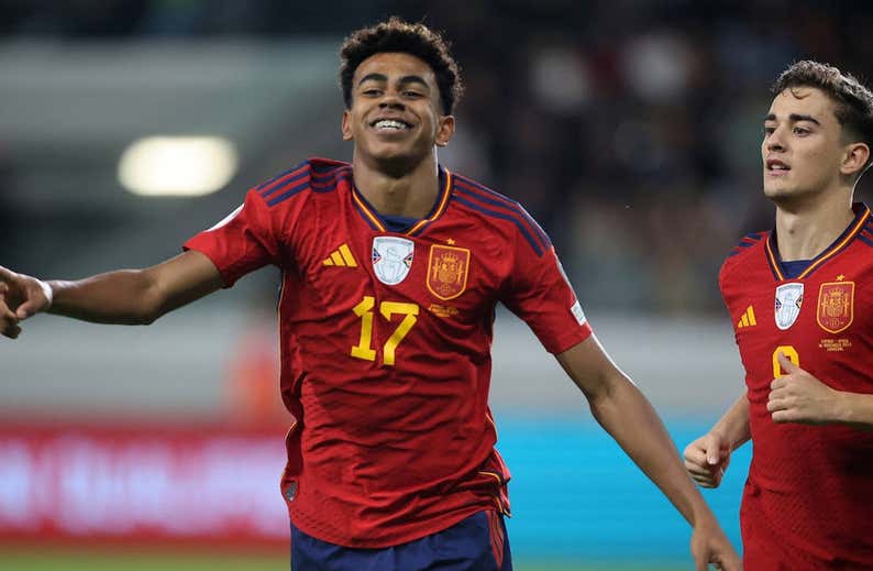 España fichará definitivamente a Lamine contra Georgia
