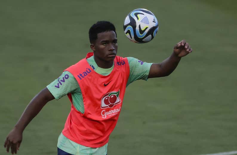 Endrick alaba a Cristiano mientras el Madrid sigue «impresionado» con su madurez