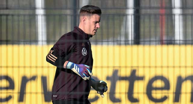 Tranquilidad en el Barcelona con Ter Stegen: solo sufre lumbalgia