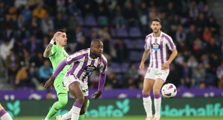 Lance del encuentro entre el Valladolid y el Leganés.