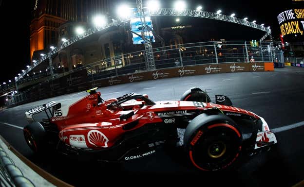 Carlos Sainz, durante el GP de Las Vegas 2023.  Ferrari