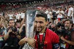 «Yo jugué con Jesús Navas»: una llamada de madrugada diciendo que se va, el 'salvador' Saviola y 20 años «siendo un ejemplo»