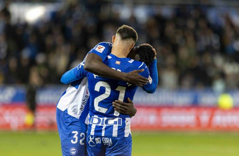 El Alavés hunde todavía más al Granada