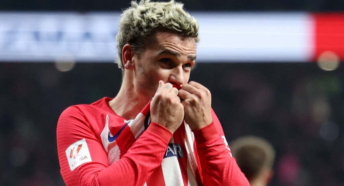 Griezmann besó el escudo del Atlético tras el 1-0 ante el Mallorca.