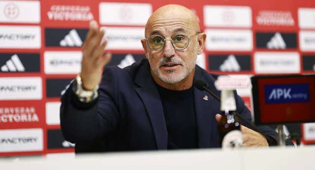 Luis de la Fuente contesta a las críticas por Gavi y aclara la situación de Sergio Ramos: «Mis actos son mi respuesta»