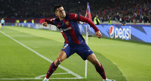 Los Joaos e Iñaki Peña reaniman al Barça