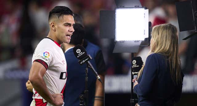 El Sevilla lidera la ‘Liga del show’ por mejorar el fútbol por TV… que cierra el Real Madrid arriesgando 14 millones