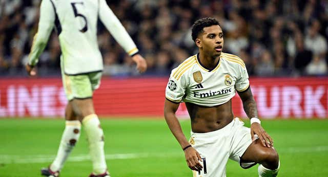 Rodrygo calma al madridismo y señala a su ángel de la guardia: «Modric siempre me tranquiliza»