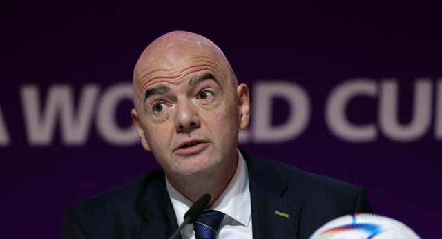 Nuevo revés para la FIFA: los agentes ingleses también se llevan la batalla por las comisiones