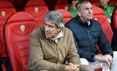 Pellegrini lamenta la expulsión de Bellerín: “Me cuentan que puede ser roja o amarilla”